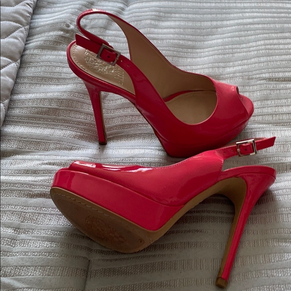 Hot pink Vince Camuto stilettos